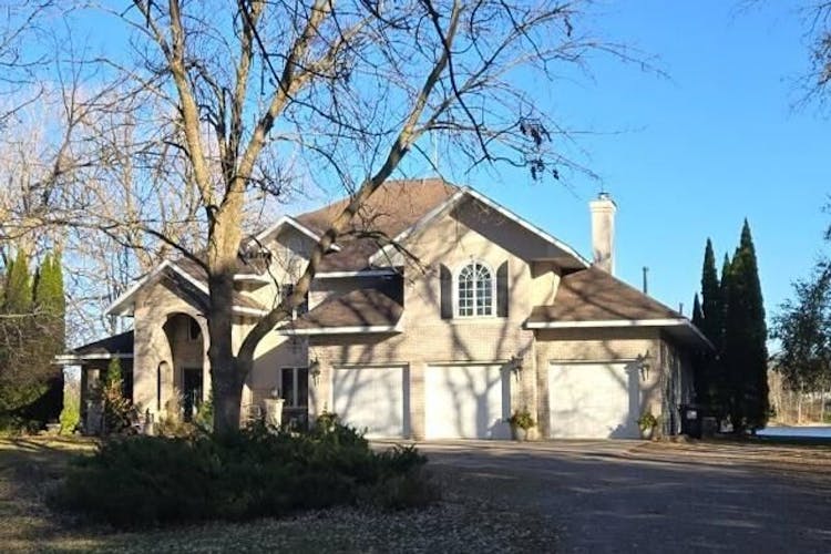 19266 Sioux Hills Rd Hutchinson, MN 55350, McLeod County