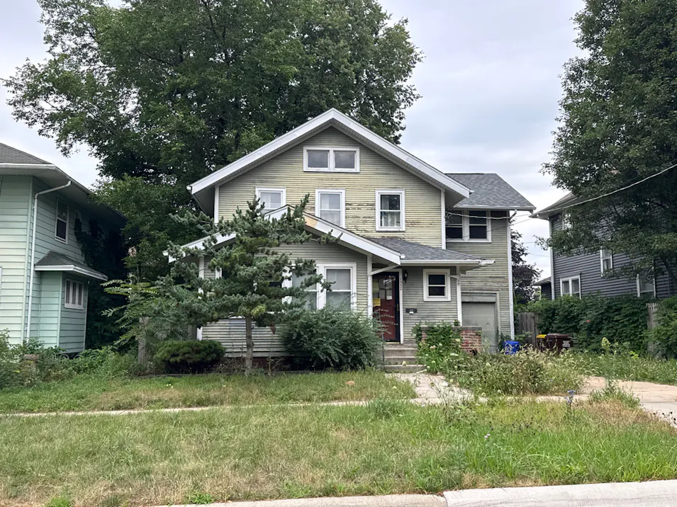 1332 Post Ave Rockford, IL 61103, Winnebago County