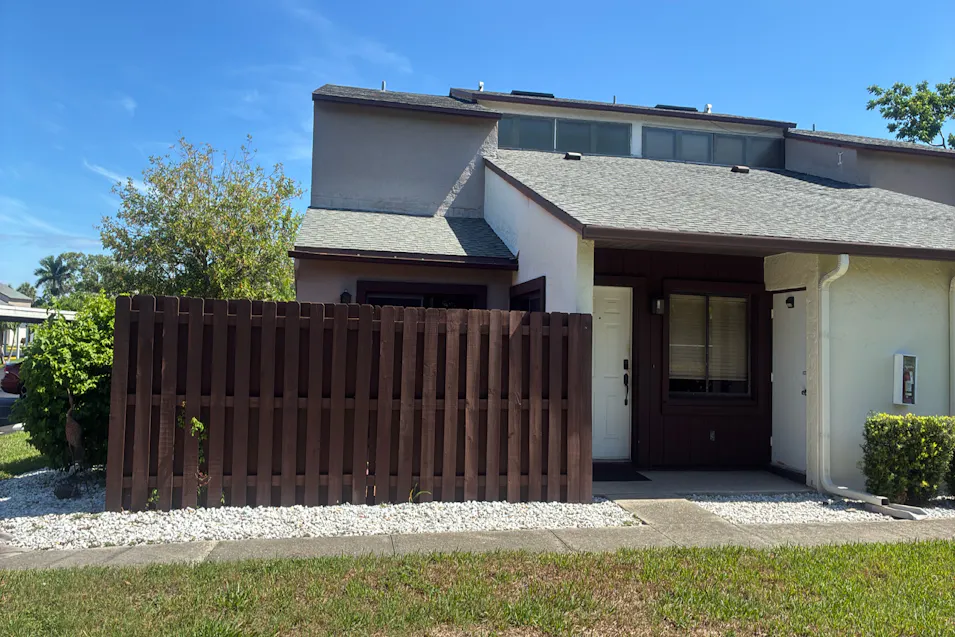 8913 Somerset Blvd Fort Myers, FL 33919, Lee County