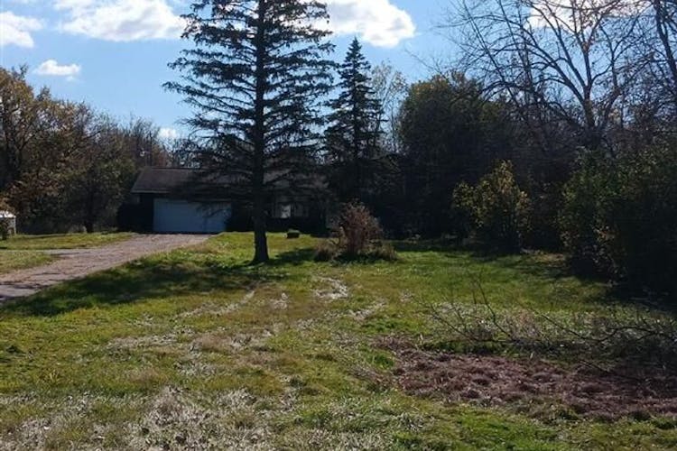 5176 E Dodge Rd Mount Morris, MI 48458, Genesee County