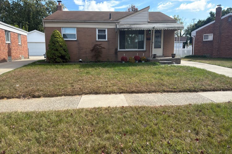 8451 Birch St Taylor, MI 48180, Wayne County