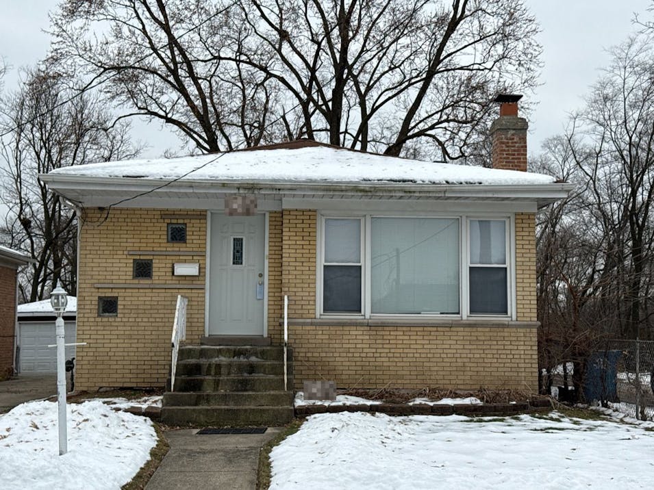 264 West 146th Street Harvey, IL 60426, Cook County