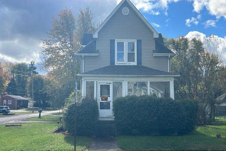 611 Monroe Street Carleton, MI 48117, Monroe County