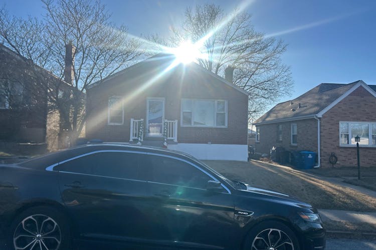 824 Cumberland Dr Saint Louis, MO 63125, St. Louis County