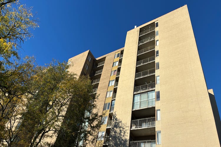 9200 Edwards Way, Unit 812 Hyattsville, MD 20783, Prince George`s County