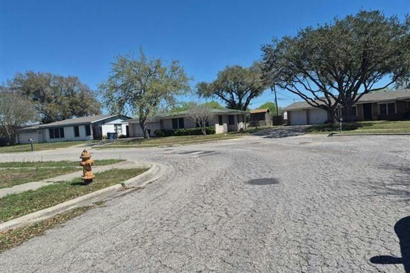 Emmord Loop, Corpus Christi, TX 78410