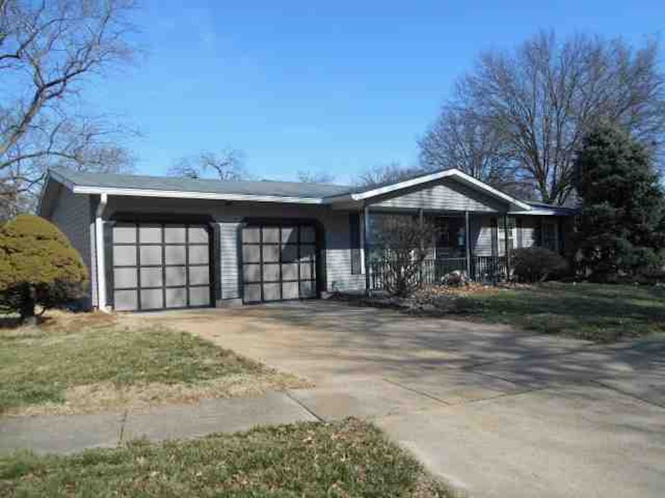 2011 Marrisa Dr Florissant, MO 63031, St. Louis County