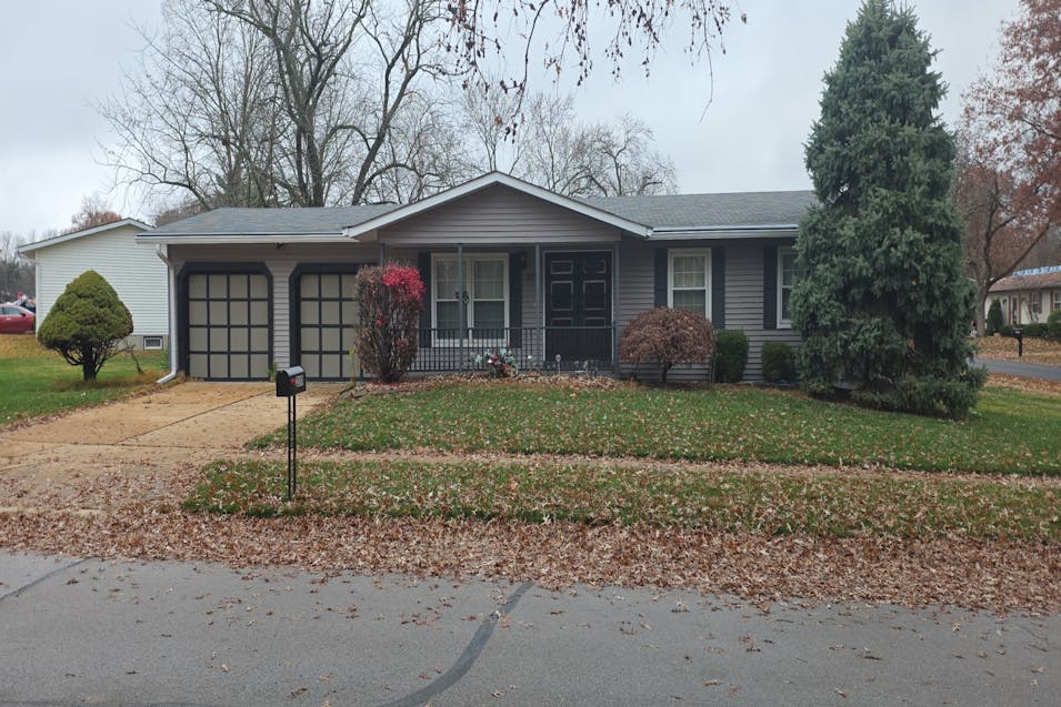 2011 Marrisa Dr Florissant, MO 63031, St. Louis County