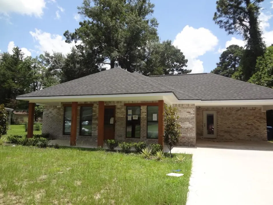 912 Milton St Leesville, LA 71446, Vernon County