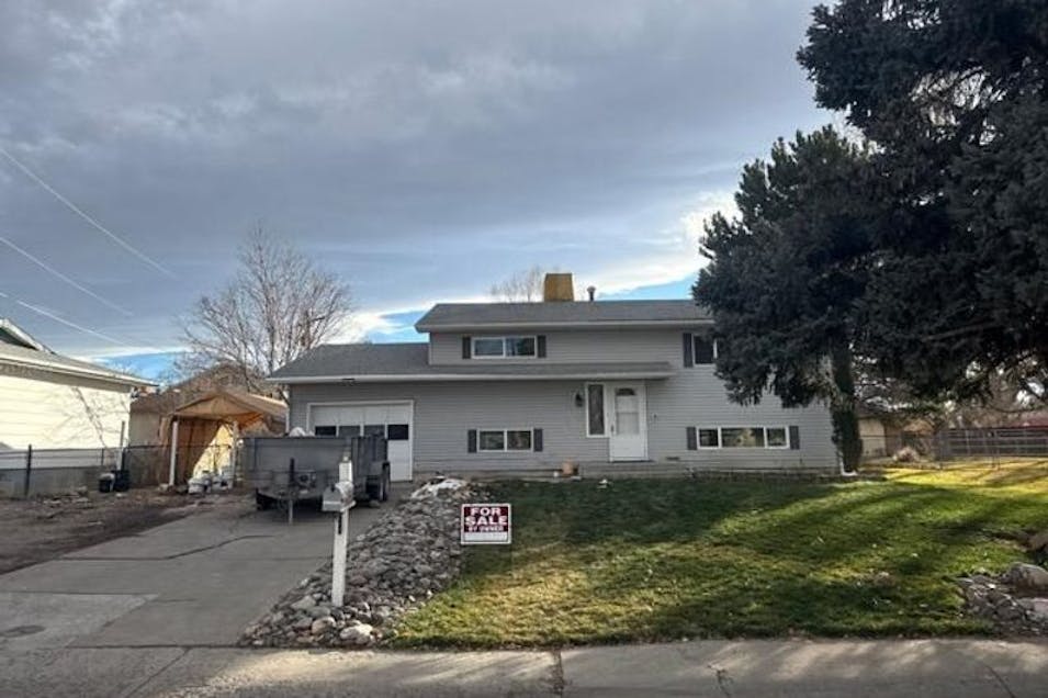 124 Columbia Way Montrose, CO 81401, Montrose County