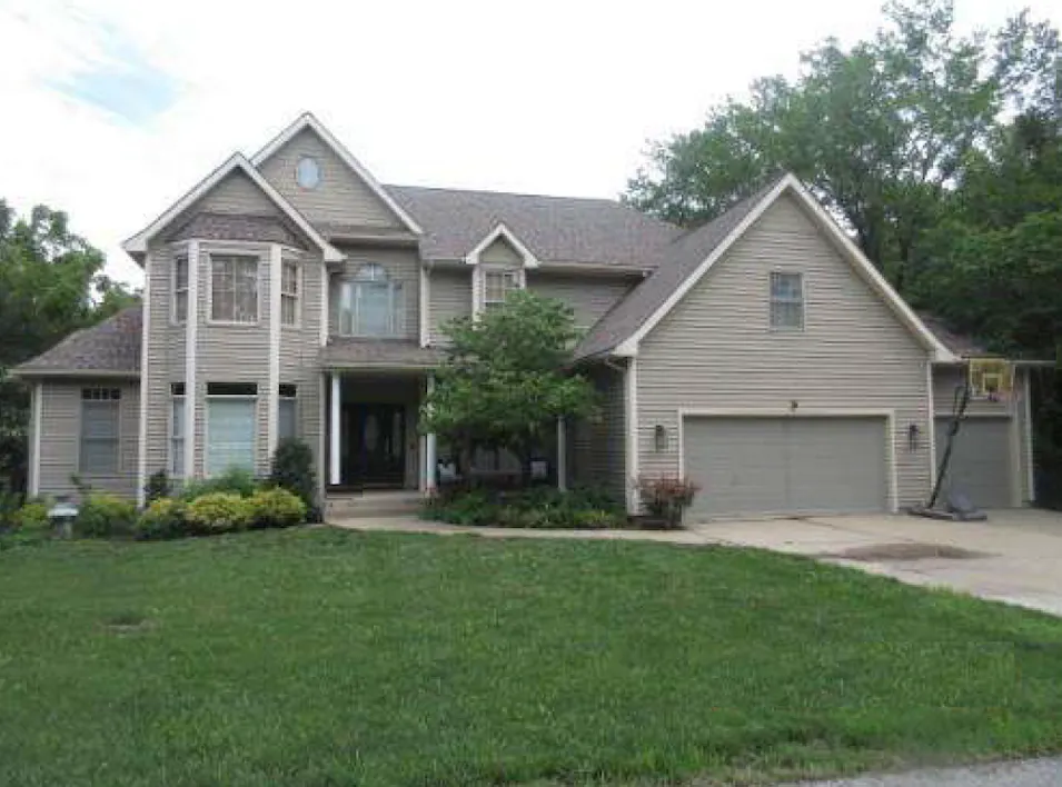 22906 E Ashford Ct Independence, MO 64050, Jackson County