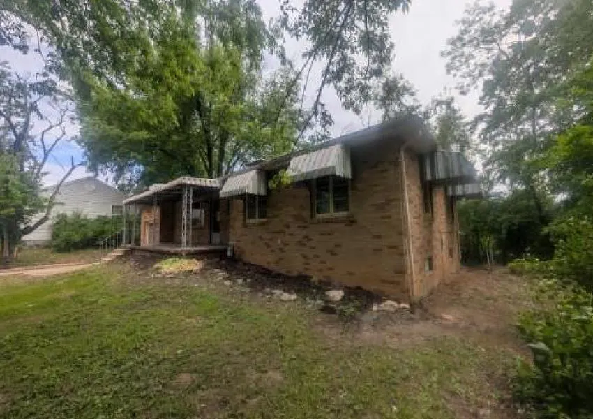 Tibbitt St, Alton, IL 62002 #1