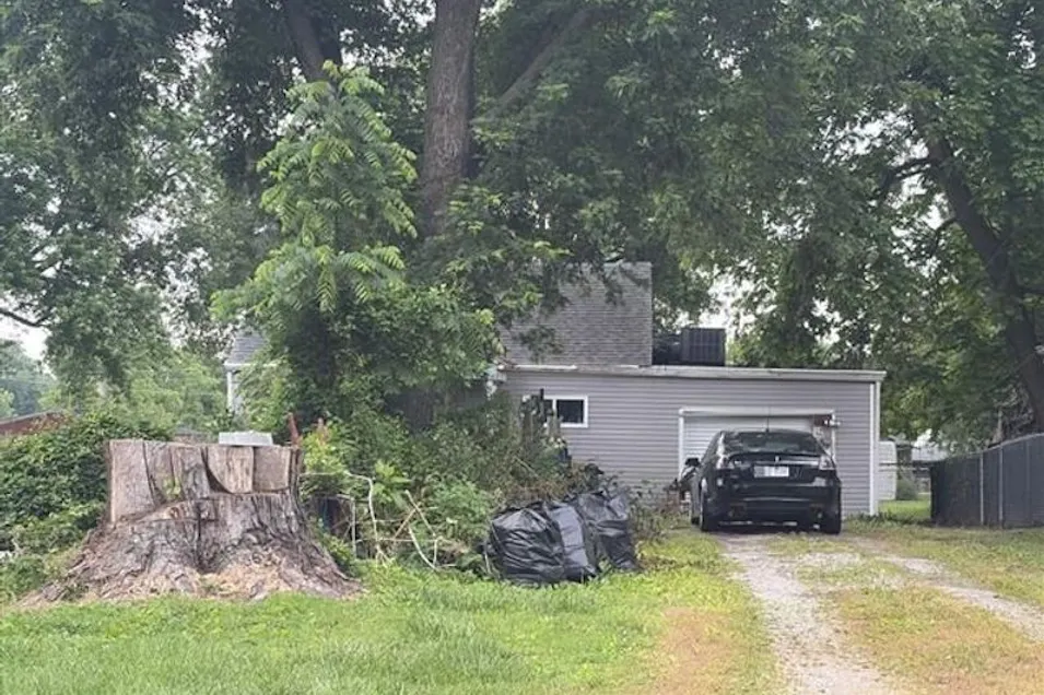 1818 E A St Belleville, IL 62221, Saint Clair County