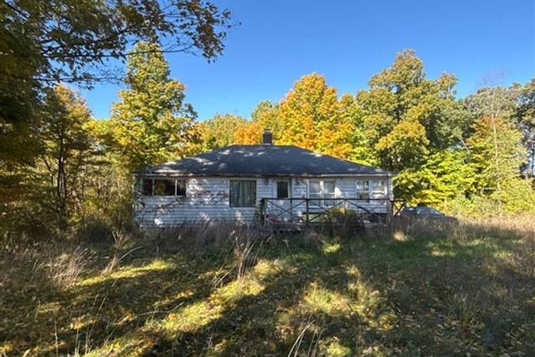 14260 M 60 Hwy Jones, MI 49061, Cass County