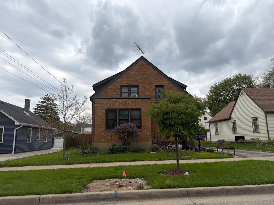 168 S Commonwealth Ave Elgin, IL 60123, Kane County