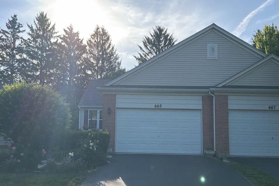665 S Essington Drive Round Lake, IL 60073, Lake County
