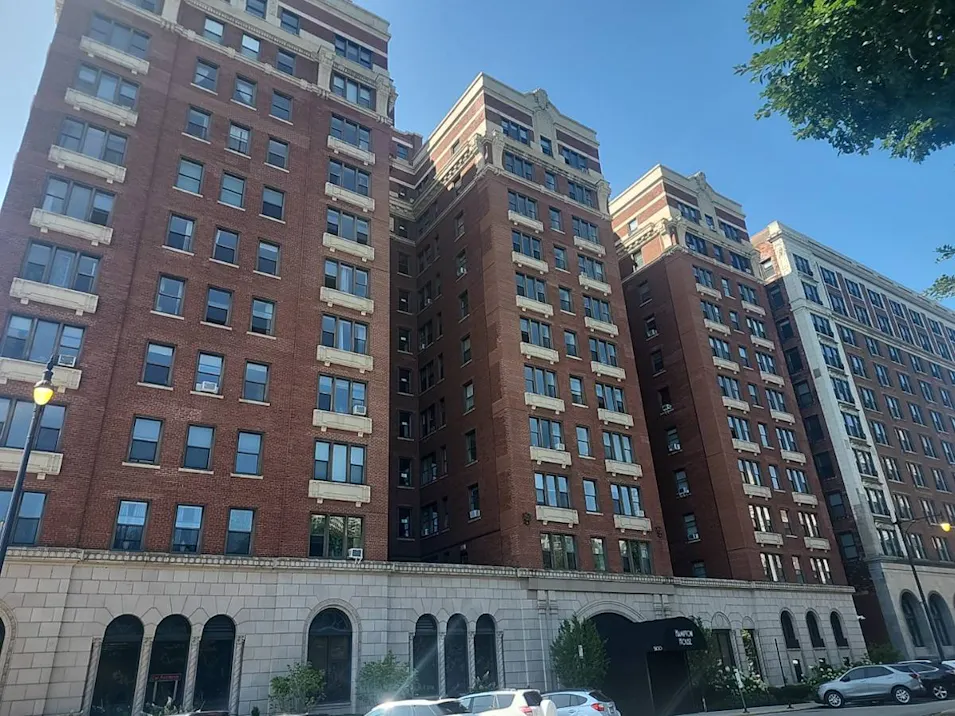 5300 South Shore Drive #58 Chicago, IL 60615, Cook County