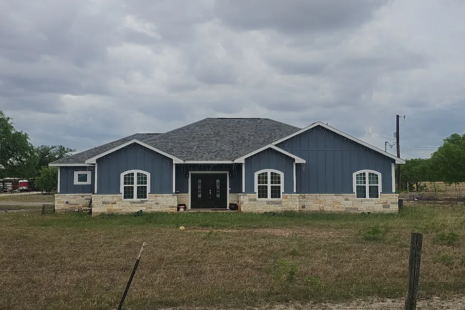 1825 N Graytown Road Saint Hedwig, TX 78152, Bexar County