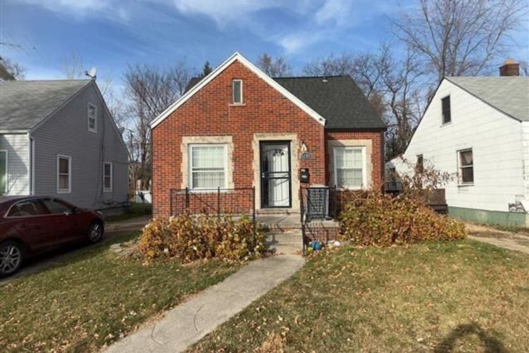 15285 Manning St Detroit, MI 48205, Wayne County