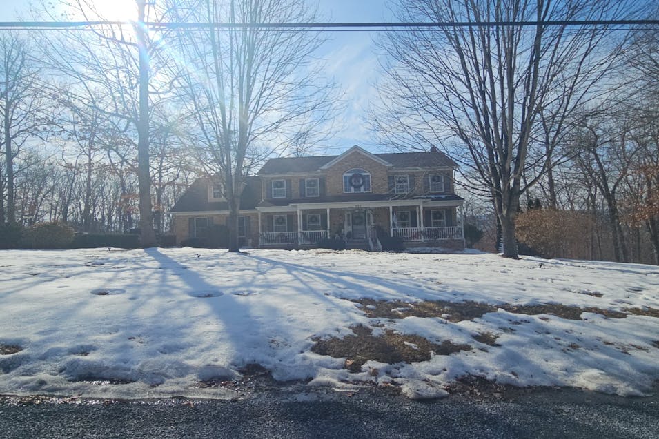 902 Mike Ashton Rd Hedgesville, WV 25427, Berkeley County