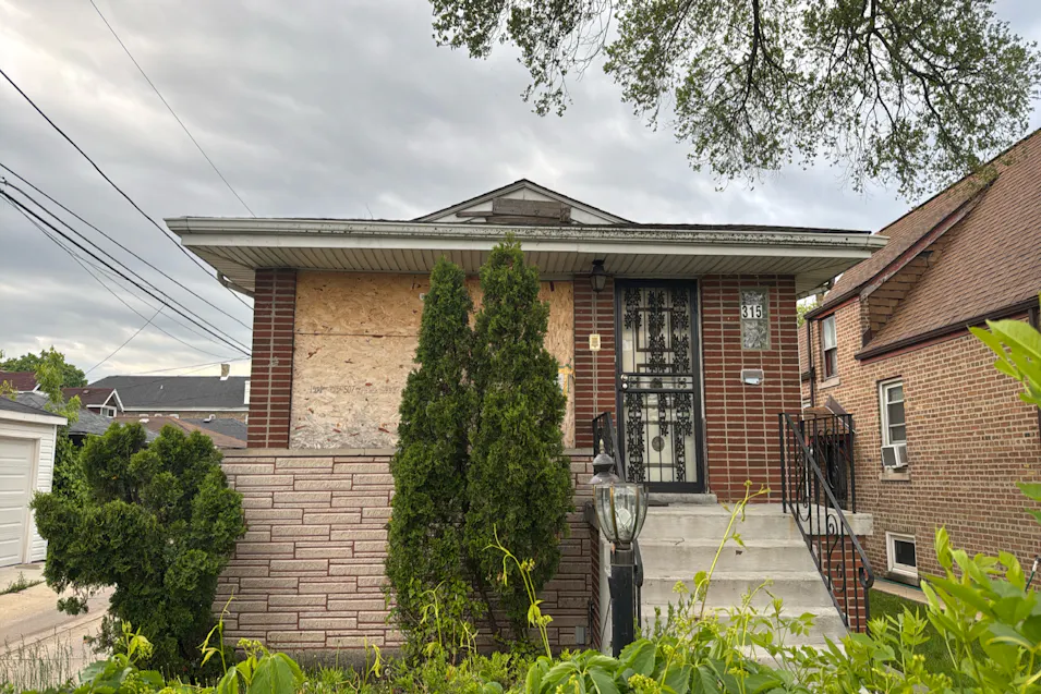 315 West 100th Place Chicago, IL 60628, Cook County