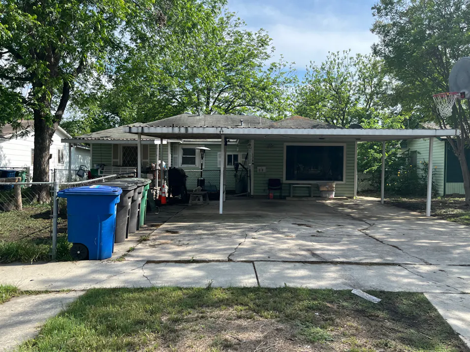 138 E Ackard Pl San Antonio, TX 78221, Bexar County
