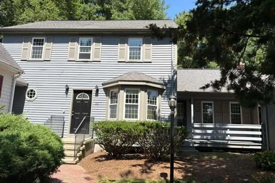 32 Camelot Court Unit No. 12 Stoughton, MA 02072, Norfolk County