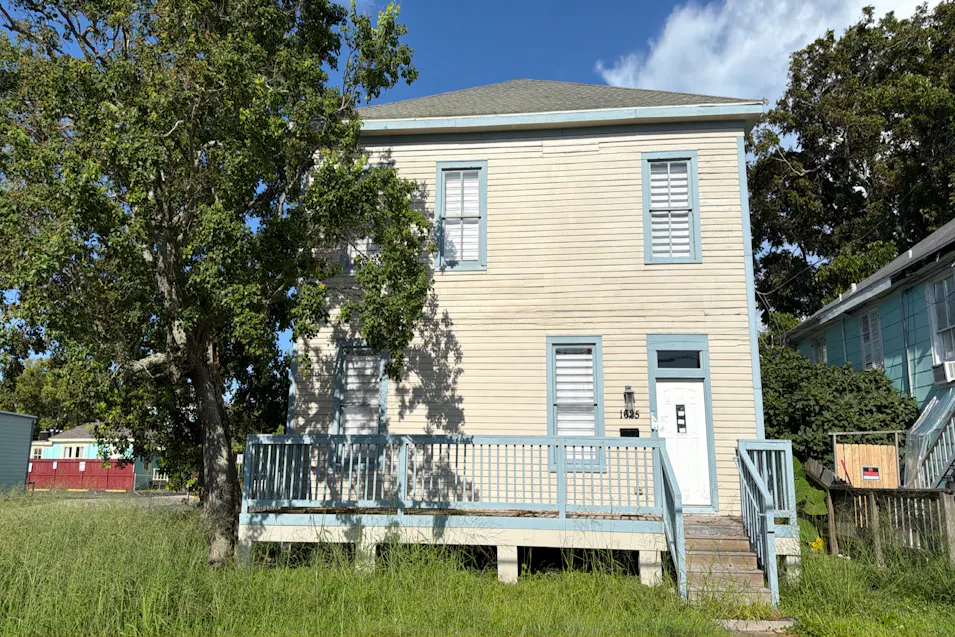 1625 39th St Galveston, TX 77550, Galveston County