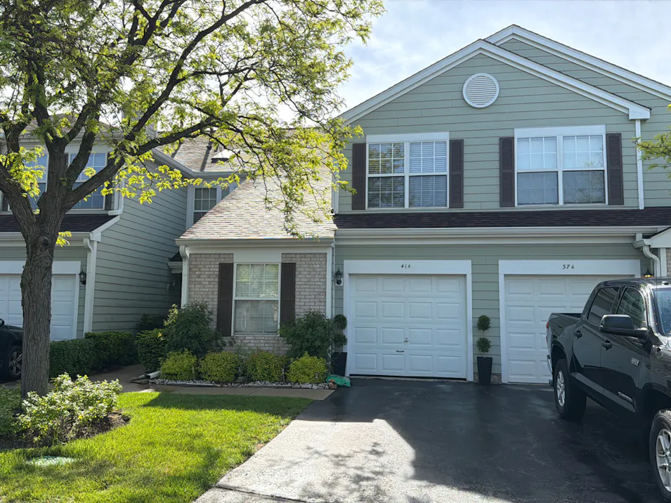 41 Tyler Ct Streamwood, IL 60107, Cook County