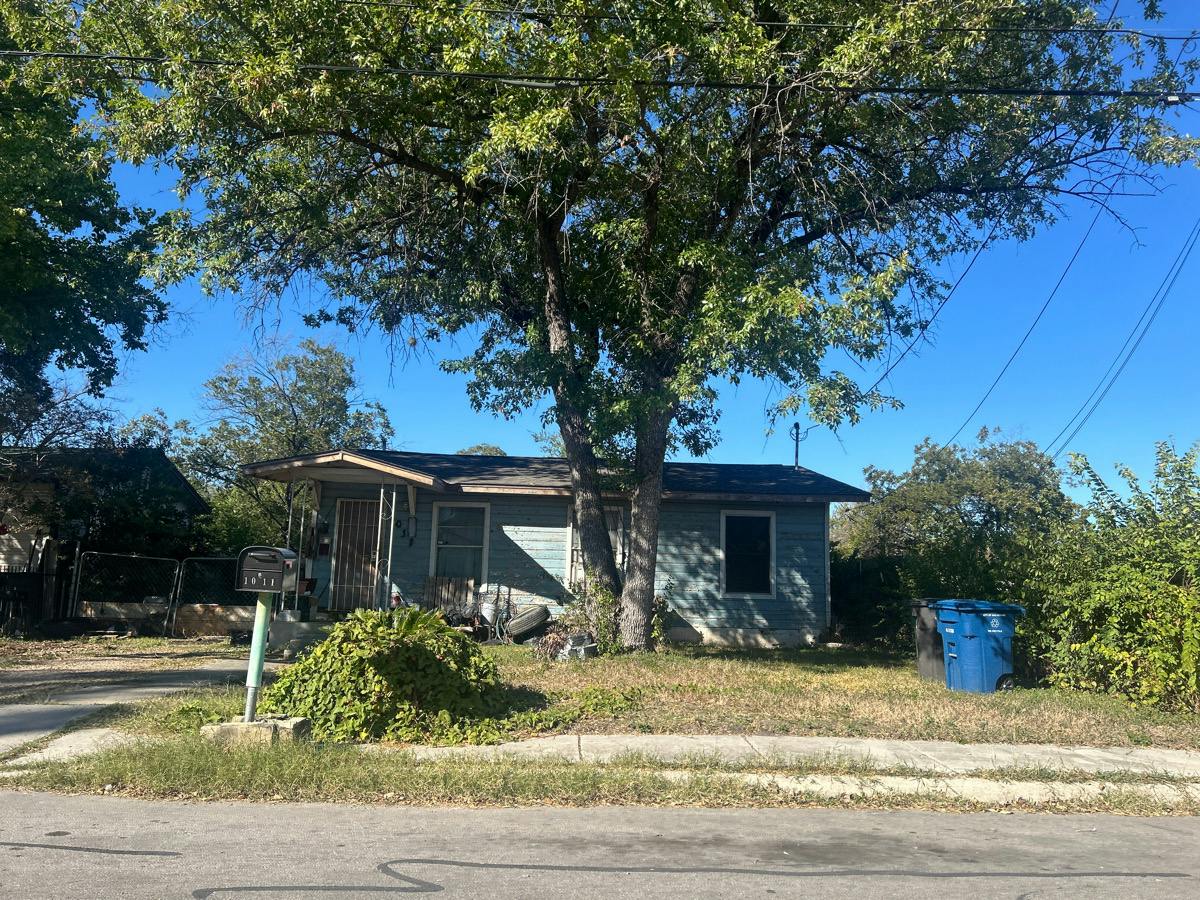Harlan Ave, San Antonio, TX 78211