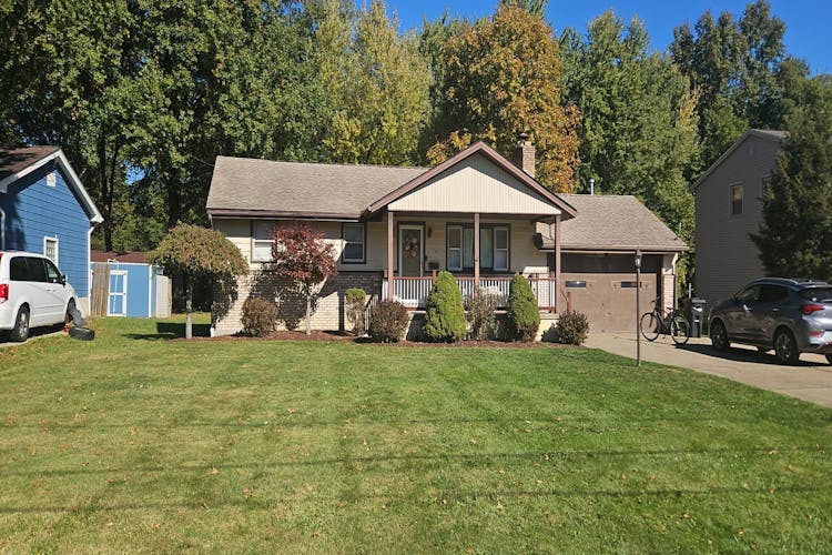 848 Almasy Drive Campbell, OH 44405, Mahoning County