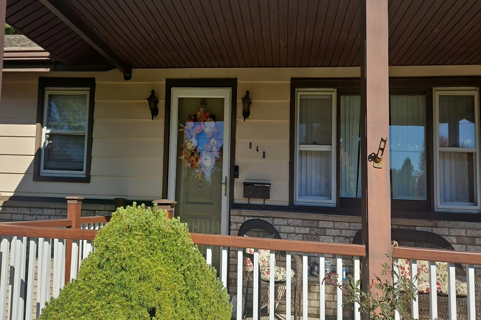 Almasy Dr, Campbell, OH 44405