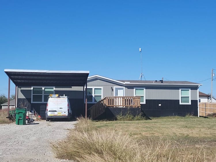 203 Overland Trail Bridgeport, TX 76426, Wise County