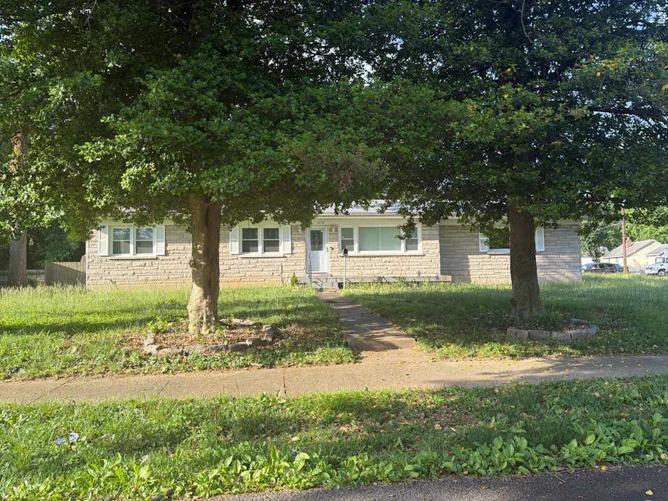 3010 Monica Lynn Dr Louisville, KY 40216, Jefferson County
