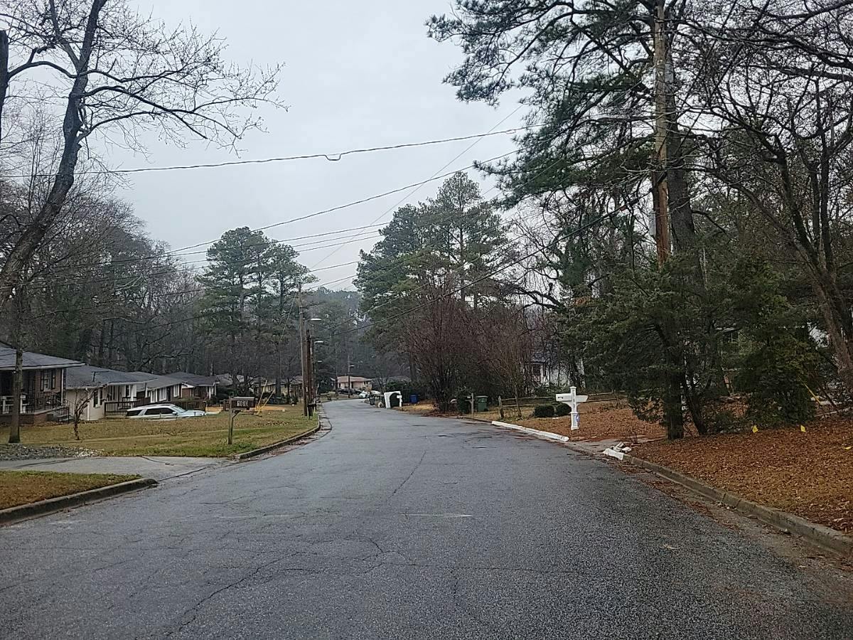 Oakcliff Ct, Atlanta, GA 30331