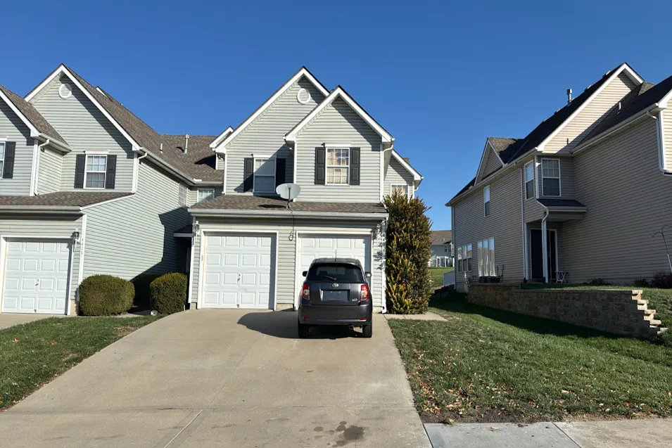 4430 NE 83rd St Kansas City, MO 64119, Clay County