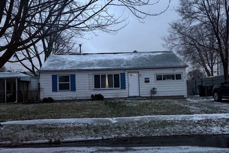 26511 Lehner St Roseville, MI 48066, Macomb County