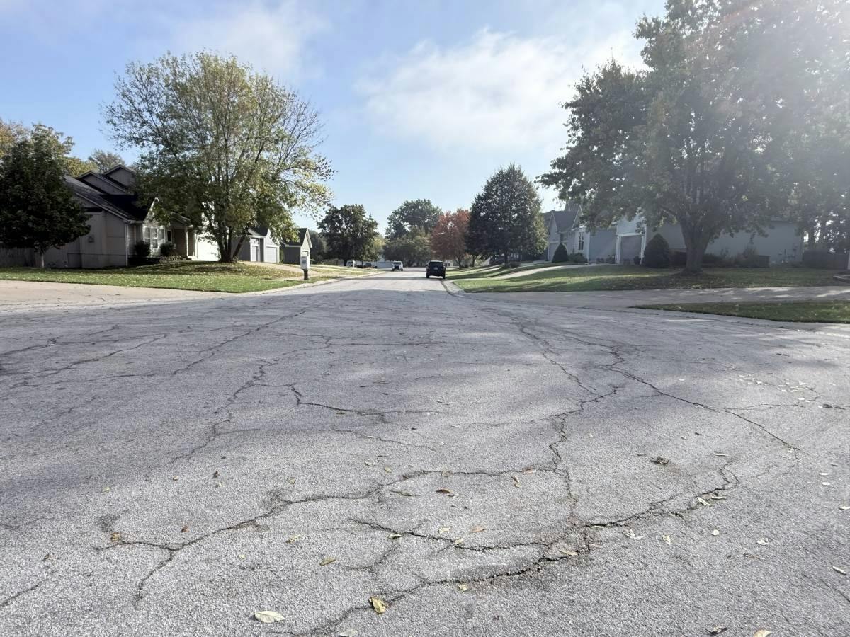 13th Ter, Lees Summit, MO 64081