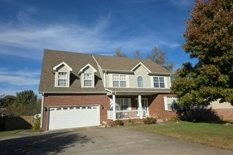 Winding Bluff Way, Clarksville, TN 37040