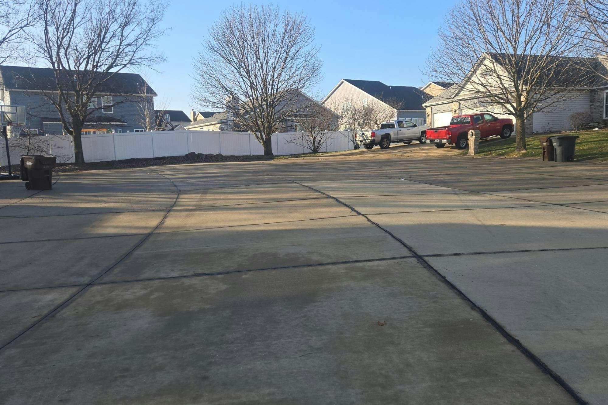 Landing Place Dr, Lake Saint Louis, MO 63367
