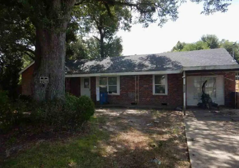 625 W Lincoln St Sulphur, LA 70663, Calcasieu County