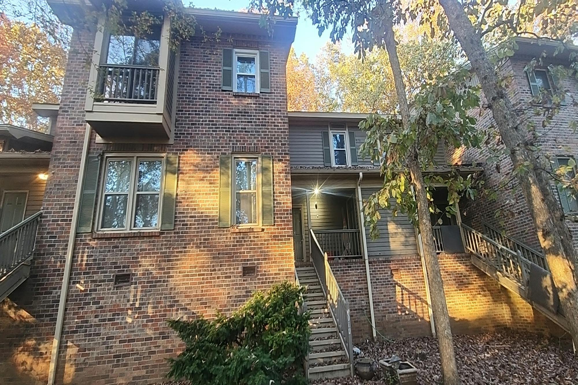 Live Oak Ln, Huntsville, AL 35802