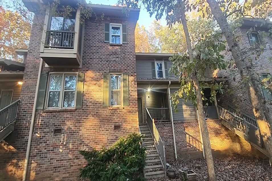 3014 Live Oak Ln SW Huntsville, AL 35802, Madison County