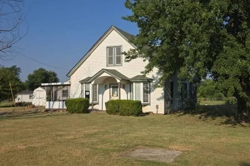 Liberty Ave, Newkirk, OK 74647 #1