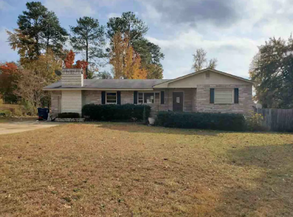 2060 Pierce Rd Phenix City, AL 36867, Russell County