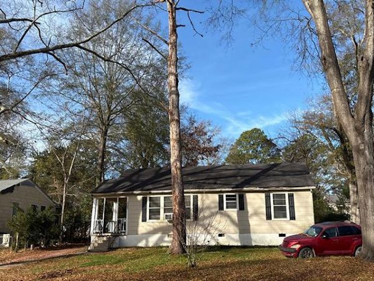 4865 Sheridan Dr Jackson, MS 39206, Hinds County