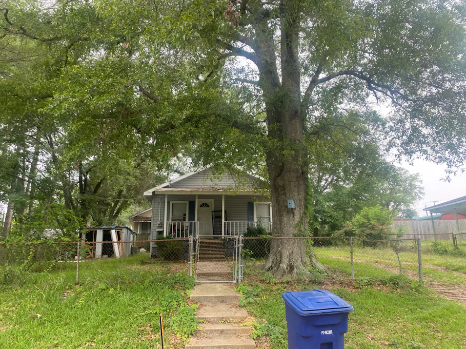 917 Elm Street Hodge, LA 71247, Jackson County