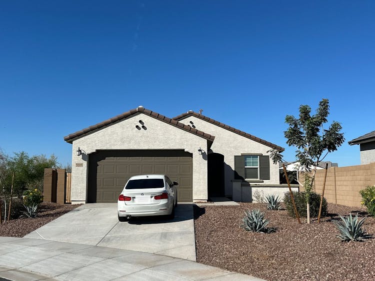 9518 W Montecito Ave Phoenix, AZ 85037, Maricopa County