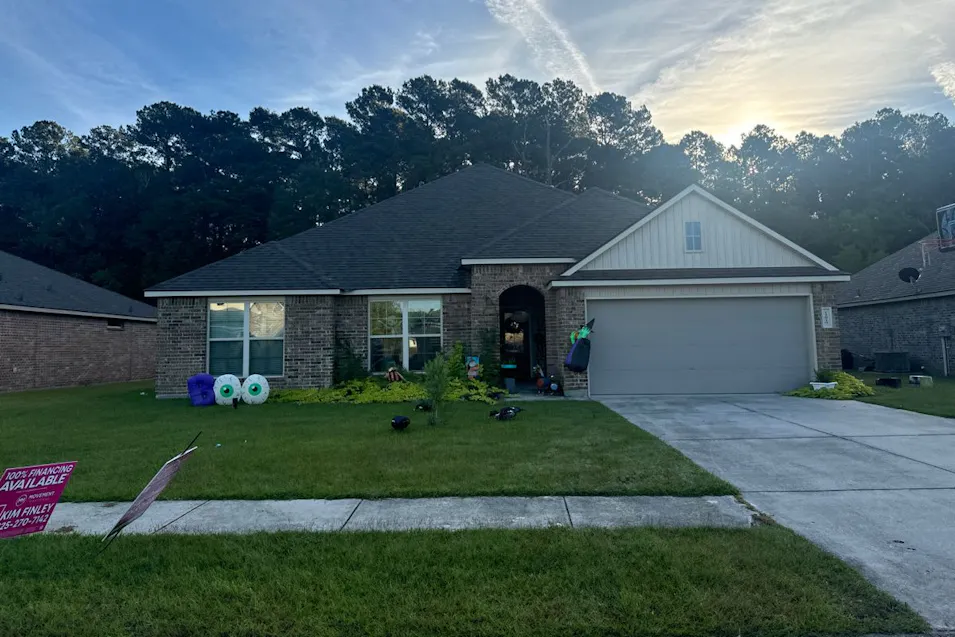 12919 Fowler Dr Denham Springs, LA 70706, Livingston County