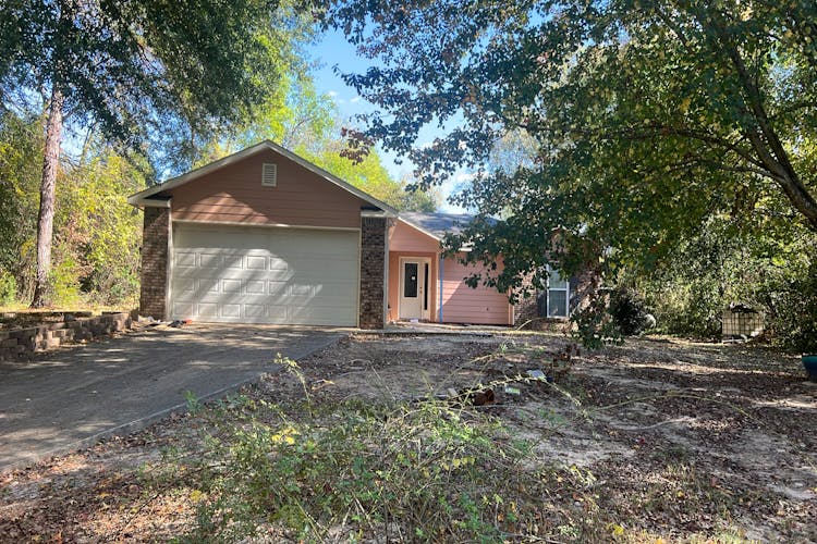 5840 Darral Drive Columbus, GA 31909, Muscogee County